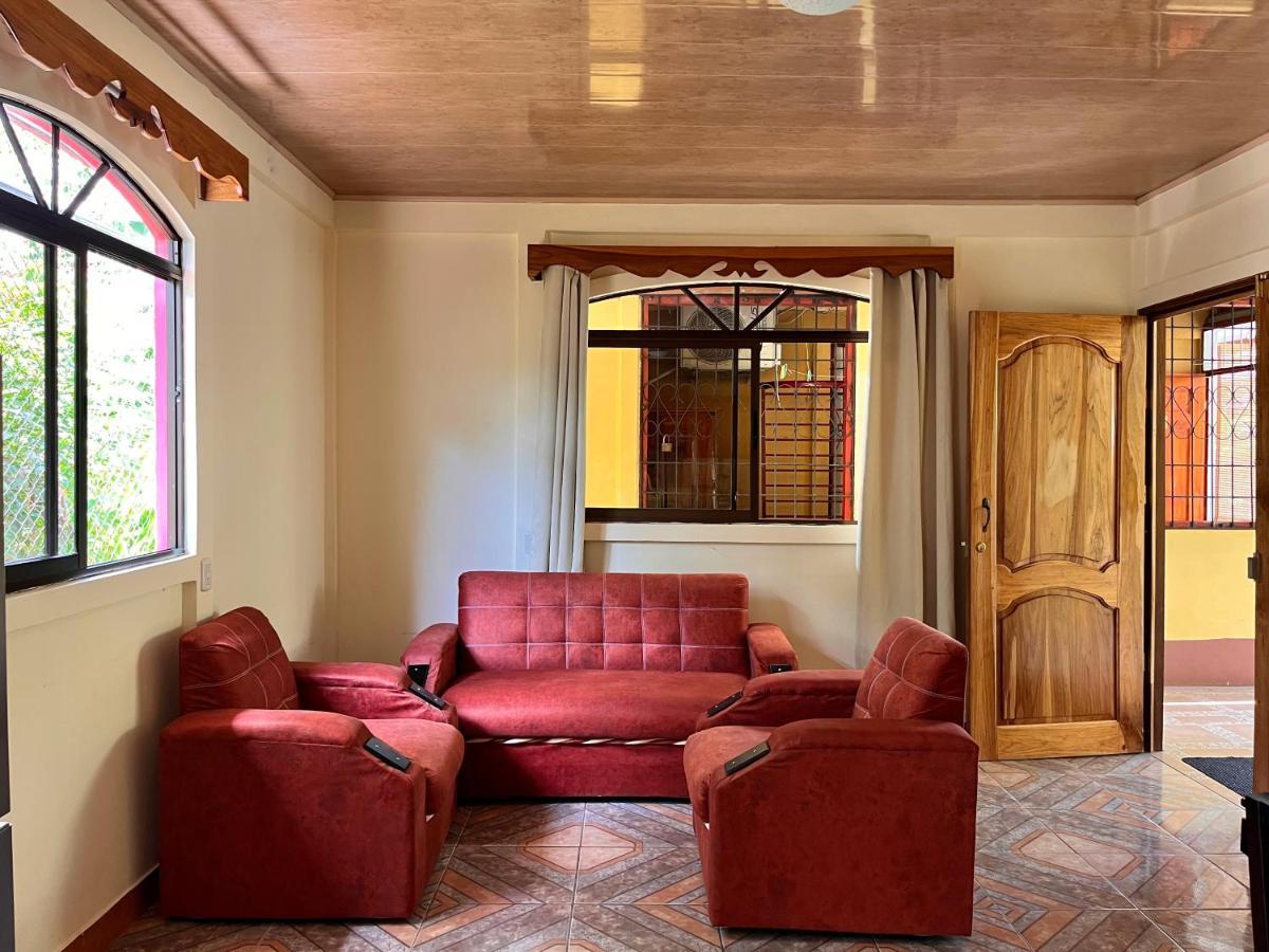 Family Hotel Puerto Viejo de Talamanca Zewnętrze zdjęcie