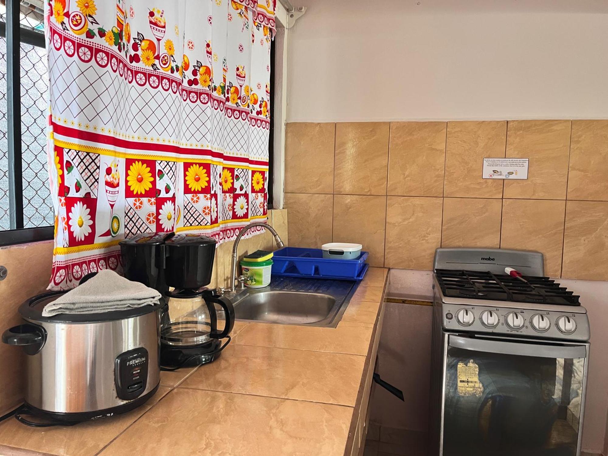 Family Hotel Puerto Viejo de Talamanca Zewnętrze zdjęcie